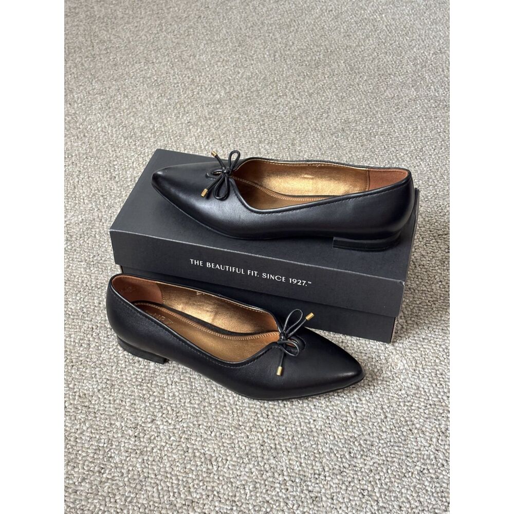 NIB Naturalizer Joiner Flats 7.5 WIDE